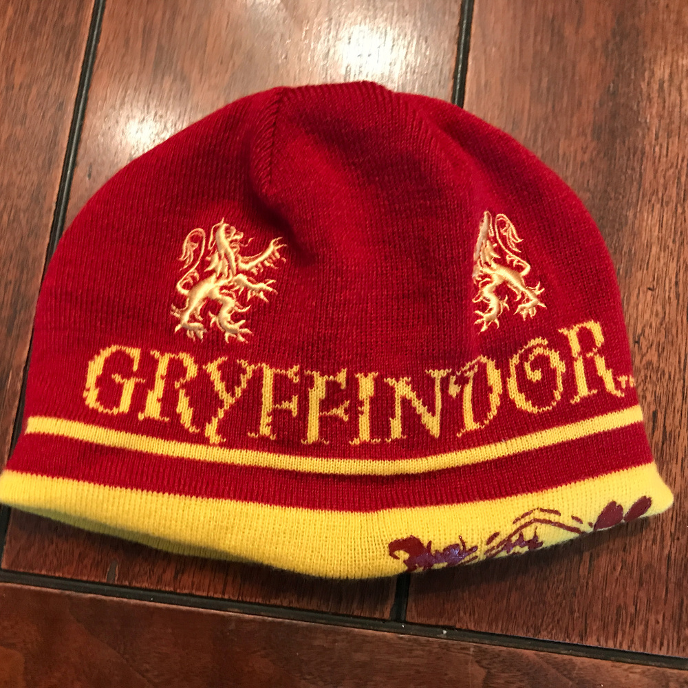 HARRY POTTER - Gryffindor Beanie Hat